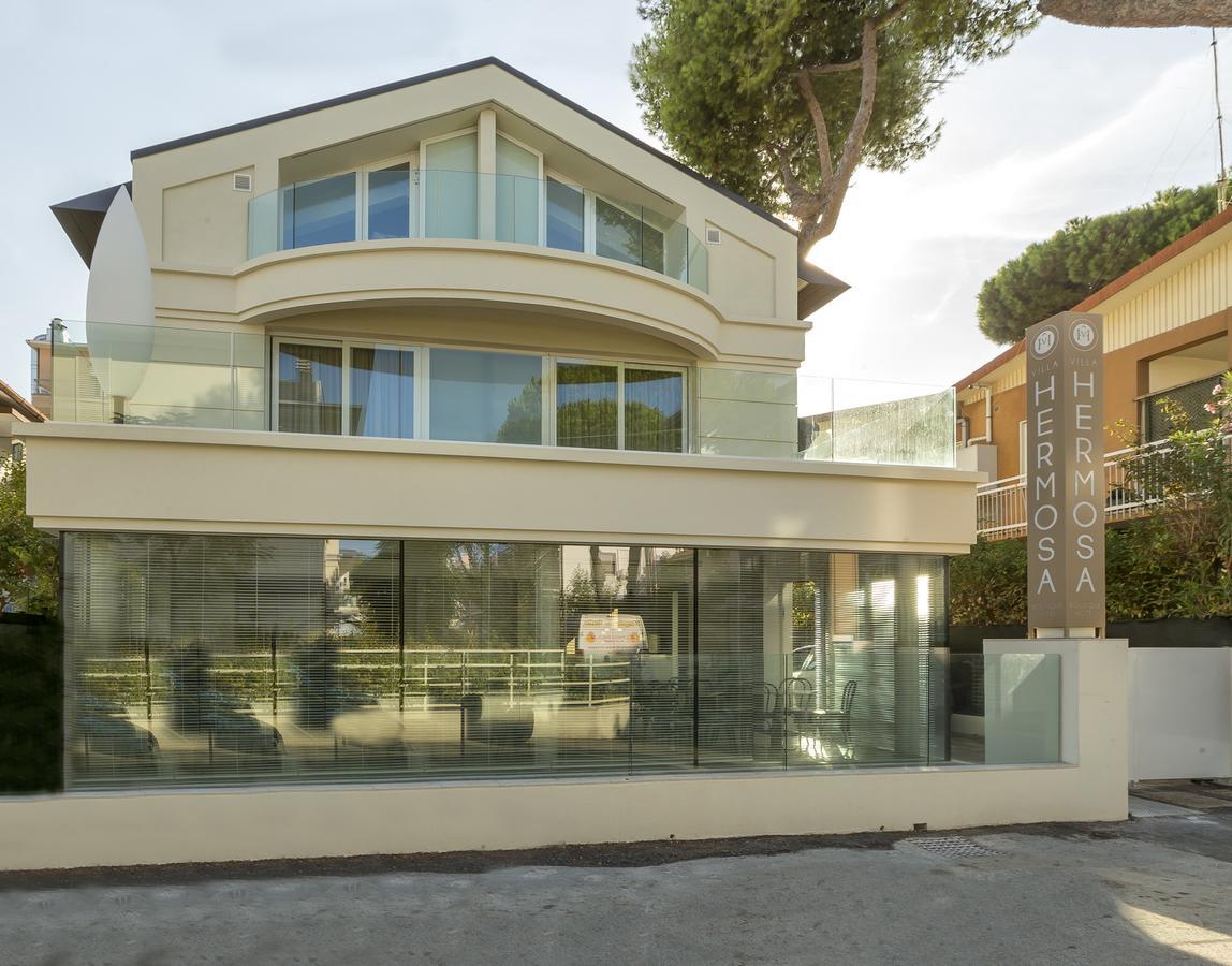 Hotel Villa Hermosa Riccione Kültér fotó